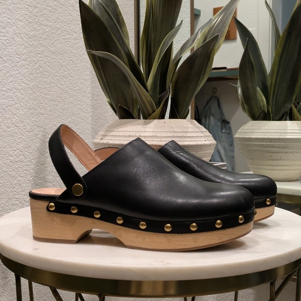 J.Crew Convertible Slingback Clog Size 8 Black Leather Studded Wooden Heel BA138
